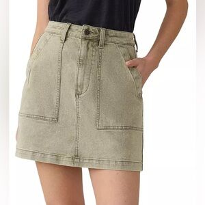 NWT Faherty Sunwashed Denim Utility Mini Skirt Women’s 4 Olive Haze Green